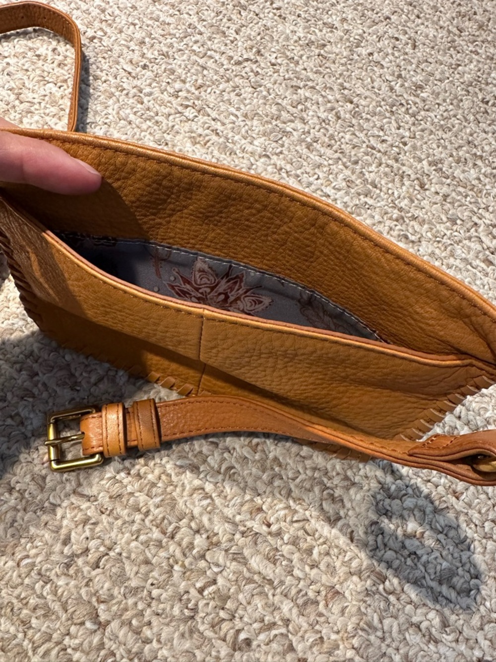 Palm Springs Tan Leather Crossbody/Fanny Bag by Hobo - Picture 9 of 15